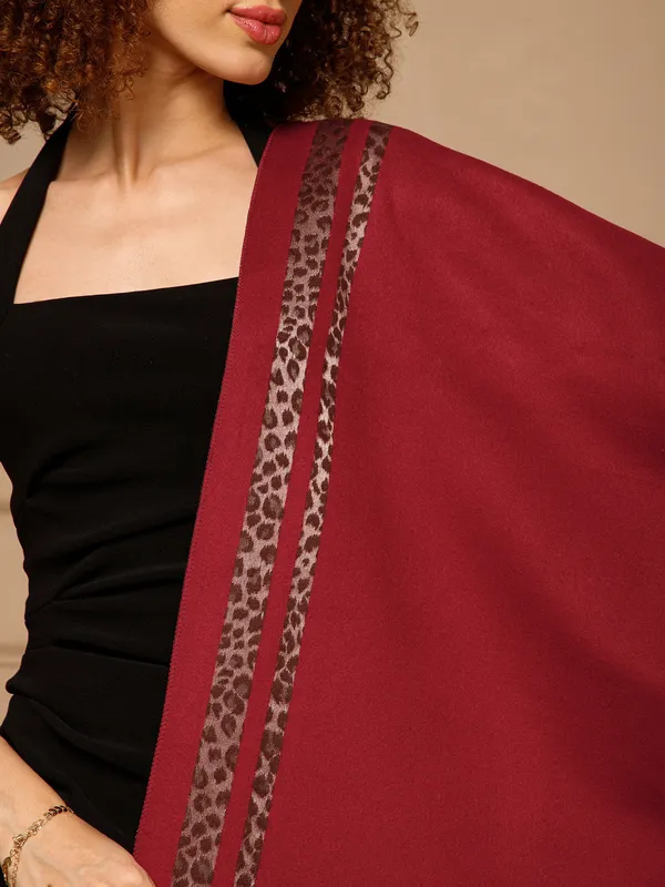 Burgundy_Patterned_Scarf_for_Women