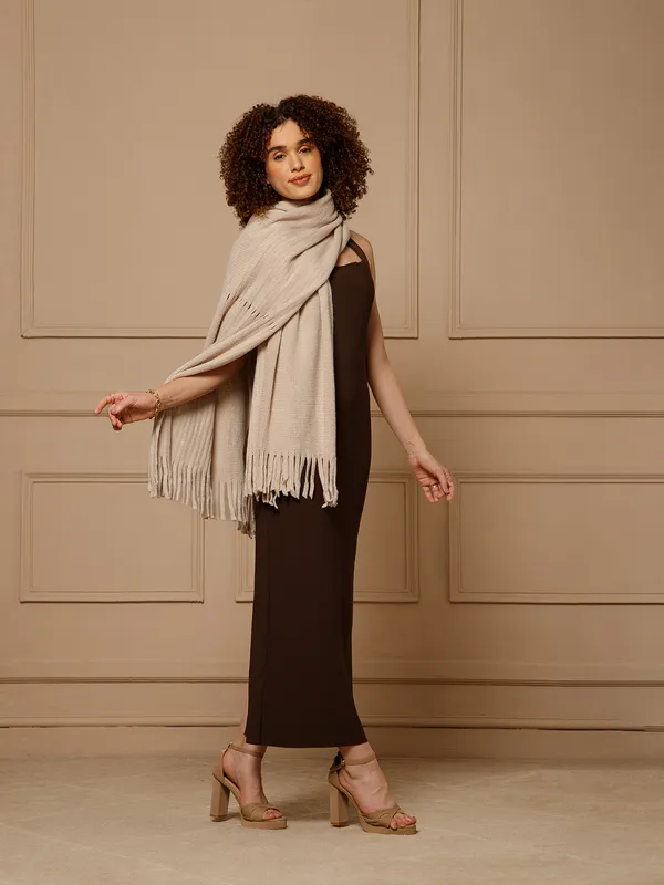 Beige_Ribbed_Knit_Shawl_for_Women