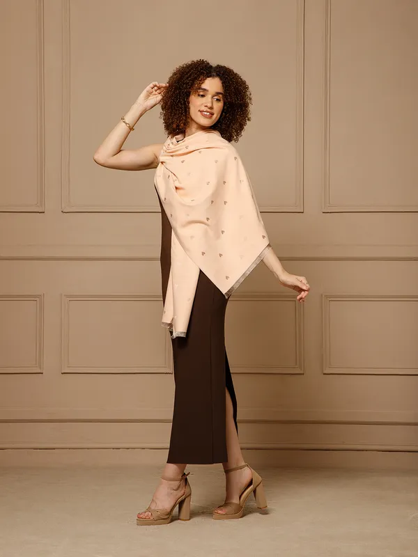 Brown_Sleeveless_Kurta_Set_With_Peach_Dupatta_for_Women