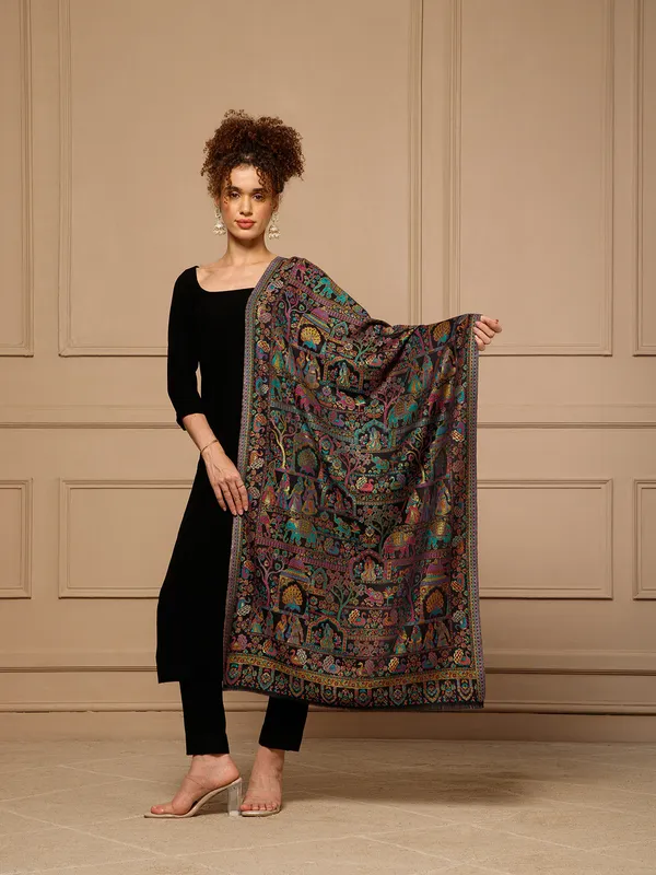 Women_Traditional_Ethnic_Zari_Shawl