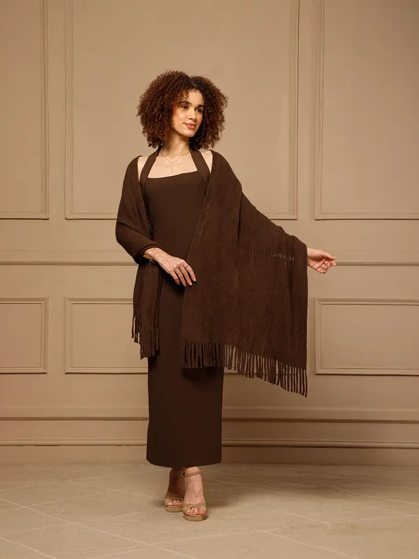 Brown_Fringed_Wrap_Scarf_for_Women