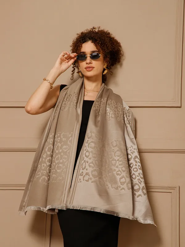 Taupe_Printed_Fringed_Scarf_for_Women