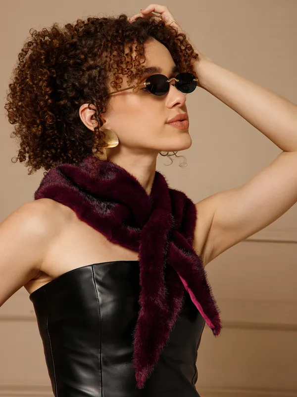 Burgundy_Faux_Fur_Wrap_for_Women