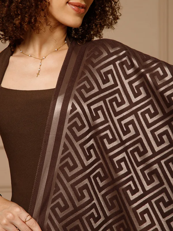 Brown_Cashmere_Geometric_Stole_for_Women
