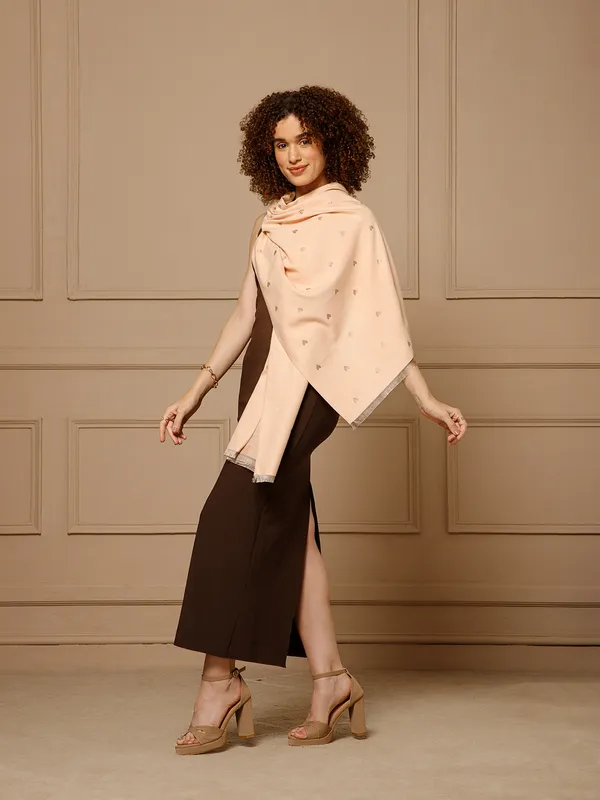 Brown_Sleeveless_Kurta_Set_With_Peach_Dupatta_for_Women