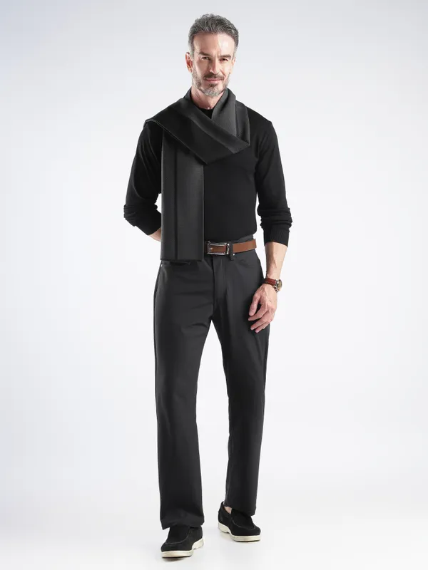 Black_Textured_Wrap_Scarf_for_Men