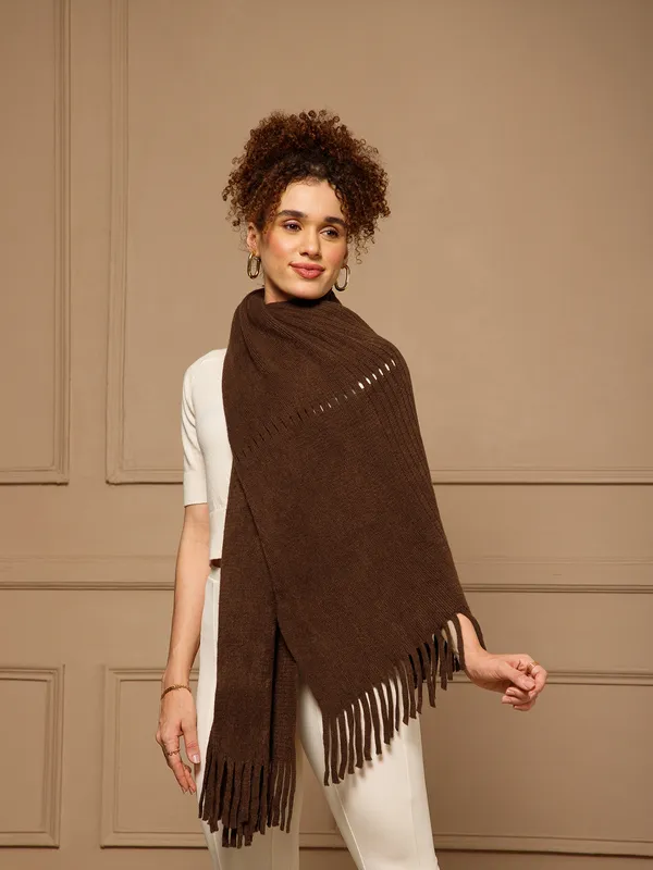 Brown_Fringed_Wrap_Scarf_for_Women
