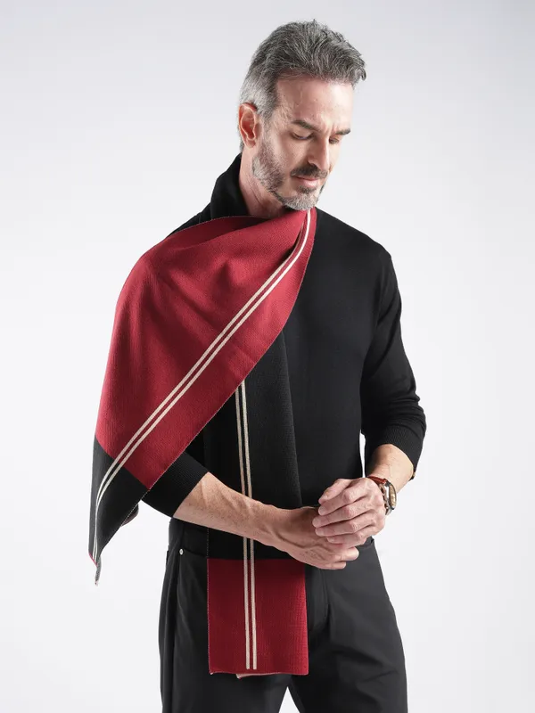 Red_Black_Striped_Scarf_for_Men