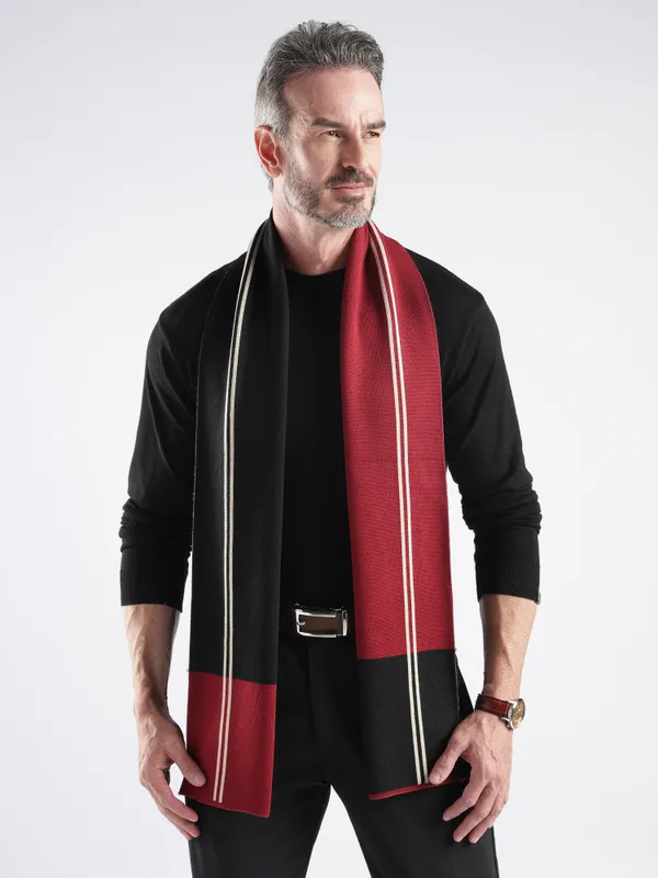 Red_Black_Striped_Scarf_for_Men