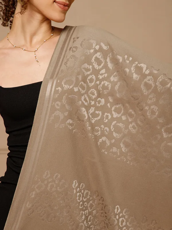 Taupe_Printed_Fringed_Scarf_for_Women
