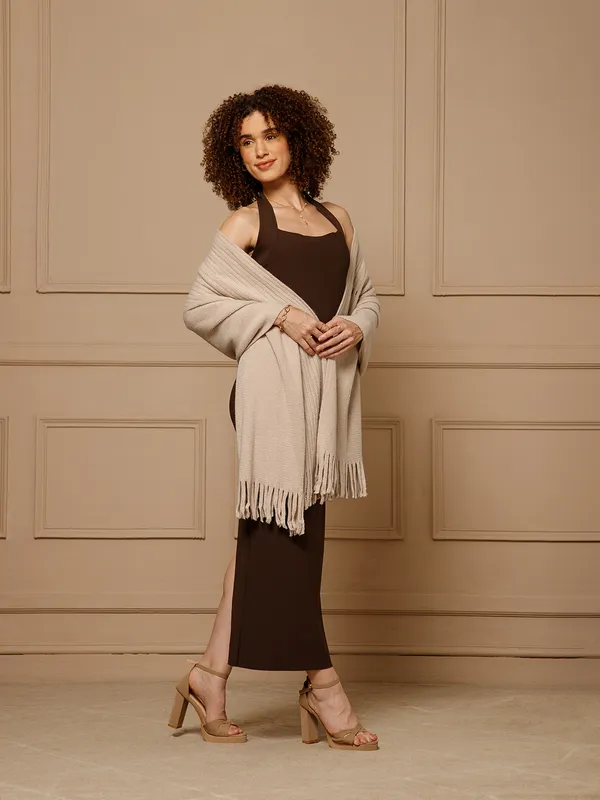 Beige_Ribbed_Knit_Shawl_for_Women