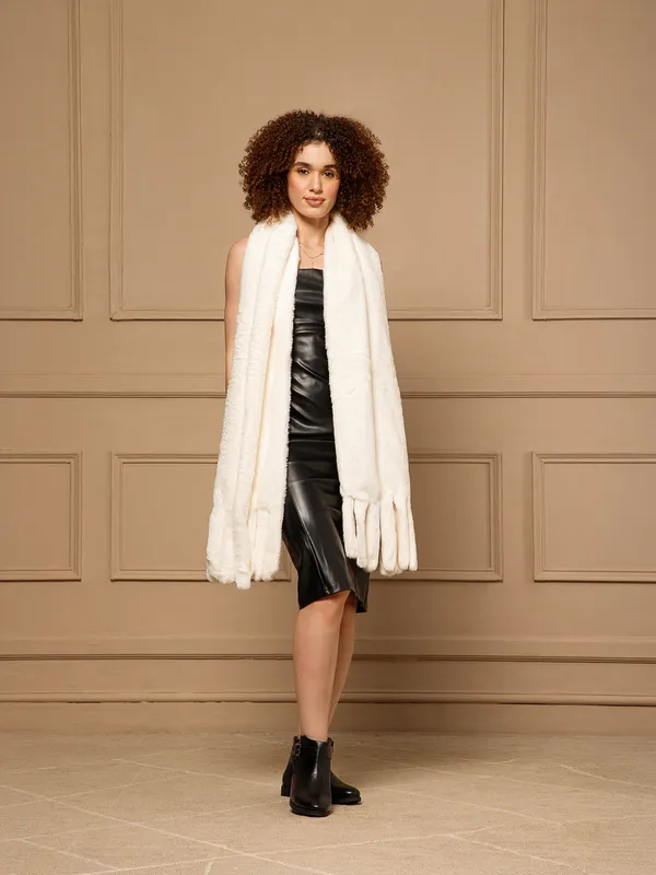 White_Plush_Winter_Scarf_for_Women