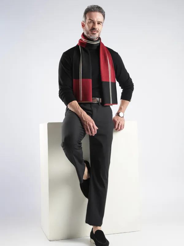 Red_Black_Striped_Scarf_for_Men