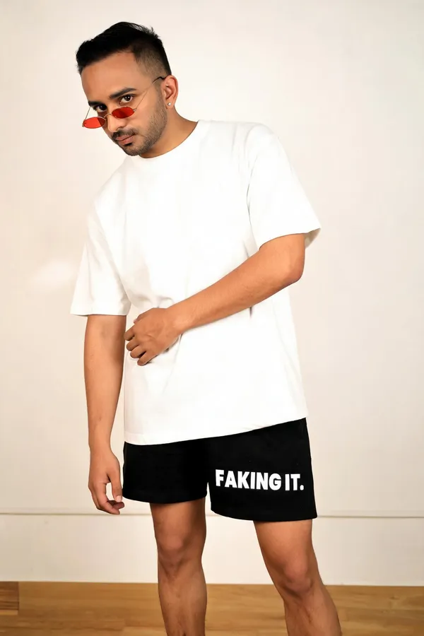 Black_Cotton_Stretch_Graphic_Shorts_For_Men