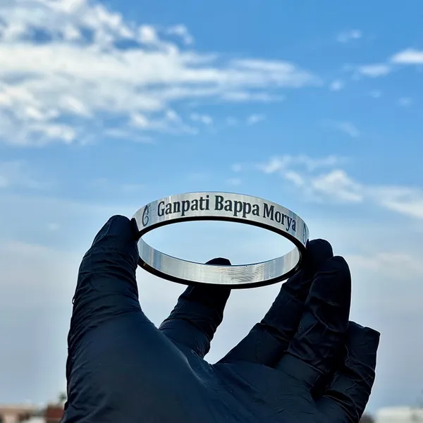 Ganpati_Bappa_Morya_Kada_Stainless_Steel_Kada_With_Om_Gan_Ganapati_Namah_Mantra