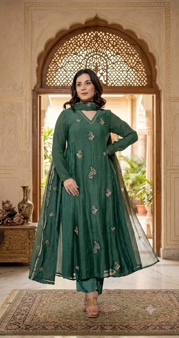 Green_Cotton_Embroidered_Anarkali_Suit_Set_For_Women