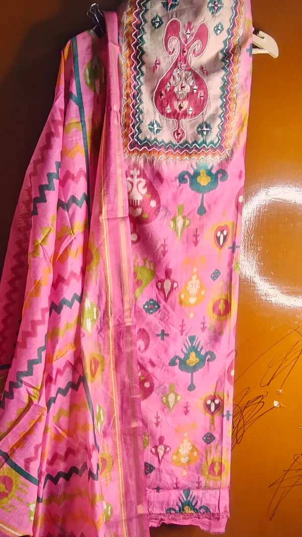 Pink_Printed_Embroidered_Dupatta_for_Women