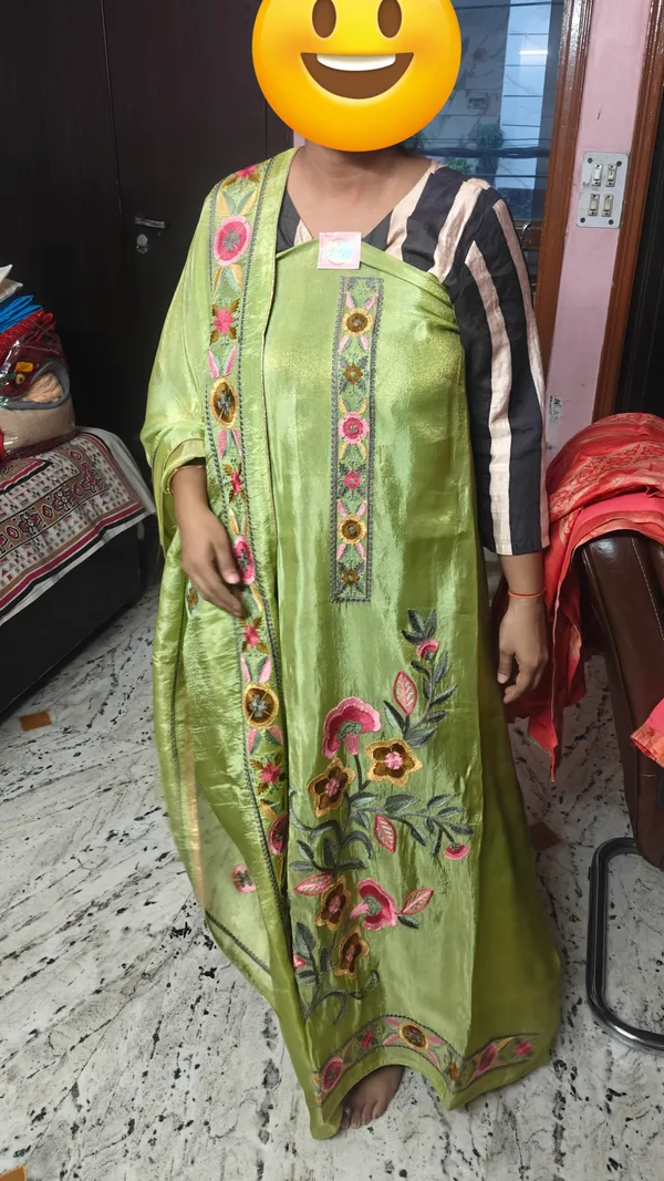 Green_Embroidered_Kurta_Dupatta_Set_for_Women