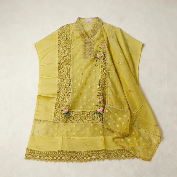 Yellow_Embroidered_Ethnic_Suit_Set_For_Women