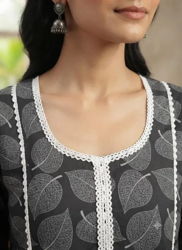 Kurti_Palazzo_Set_Pattern_Leaf_Print_Round_Neck_Cotton_Half_Sleeve_Idot_For_Collage_Office_And_Daily_Use_Women_A_Line_Kurti_Palazzo_Set