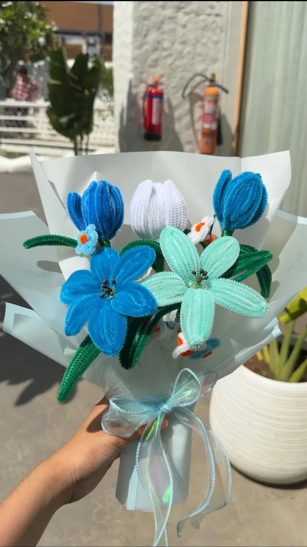 Foreverlove24_Blue_Nylon_Flower_Bouquet_For_Gifting