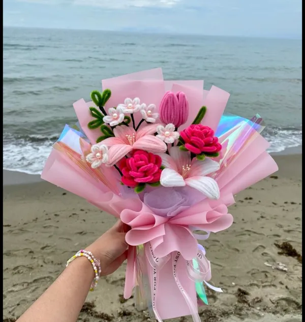 Foreverlove24_Red_Nylon_Flower_Bouquet_For_Gifting