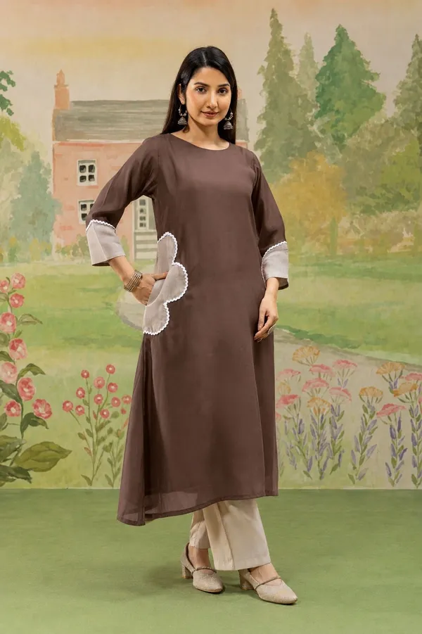 Adha_Coord_Qcnxg4003_Brown