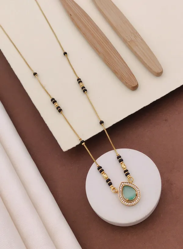 Gold_Brass_Mangalsutra_Necklace_For_Women