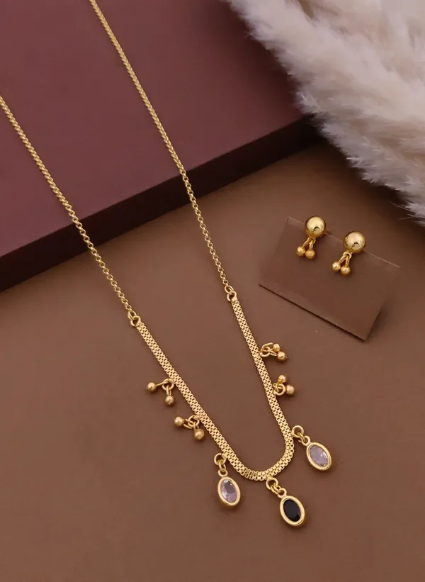 Gold_Brass_Necklace_And_Earrings_Set_For_Women