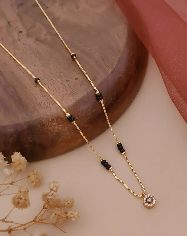 Gold_&_Black_Brass_Necklace_For_Women