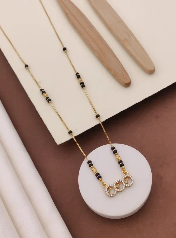 Gold_Brass_Mangalsutra_Necklace_For_Women