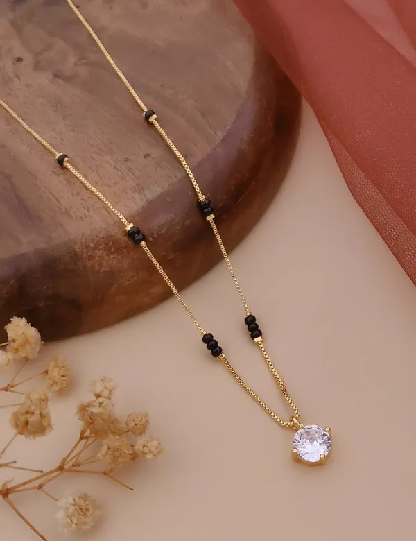 Gold_&_Black_Brass_Necklace_For_Women