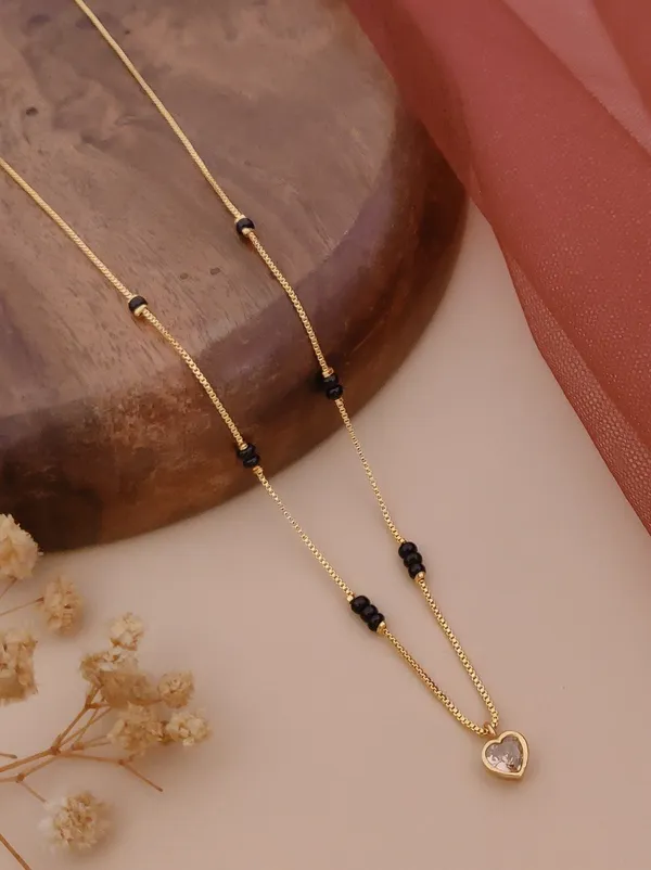 Gold_&_Black_Brass_Necklace_For_Women