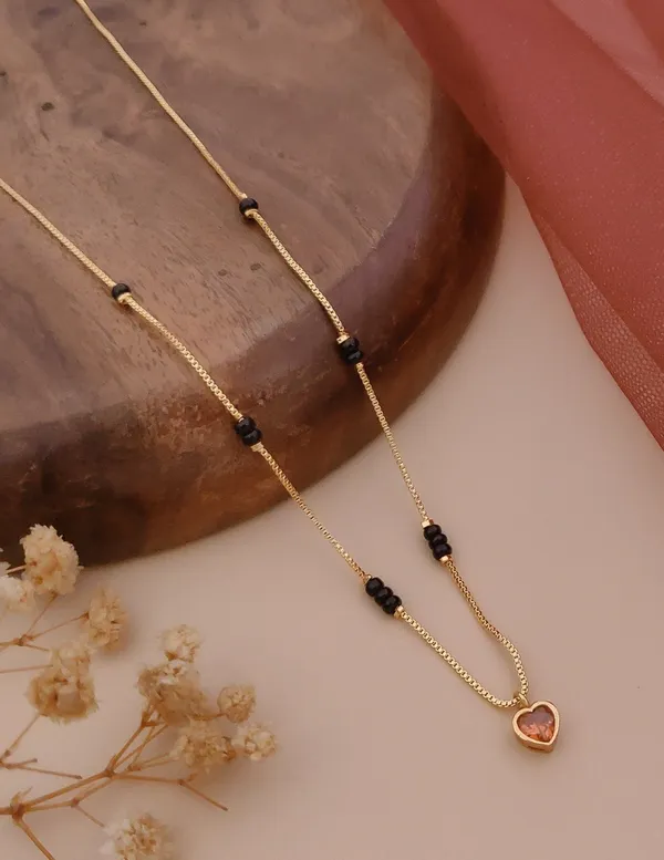 Gold_Brass_Necklace_For_Women