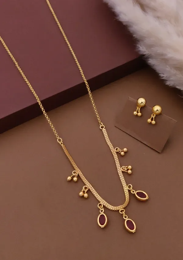 Gold_&_Maroon_Brass_Stone_Necklace_And_Earrings_Set_For_Women