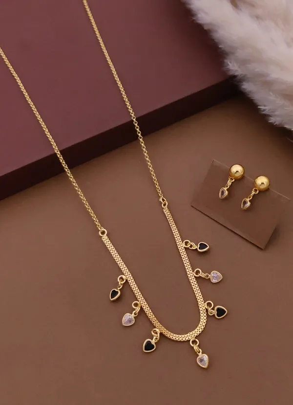 Gold_Brass_Necklace_And_Earrings_Set_For_Women