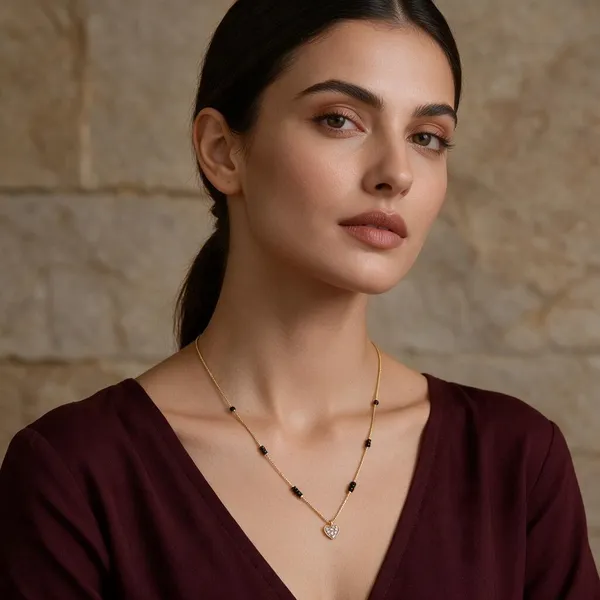 Gold_&_Black_Brass_Necklace_For_Women