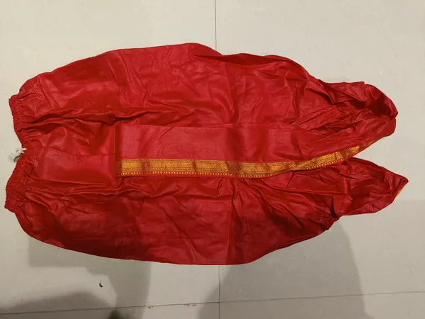 Red_Traditional_Saree_for_Women