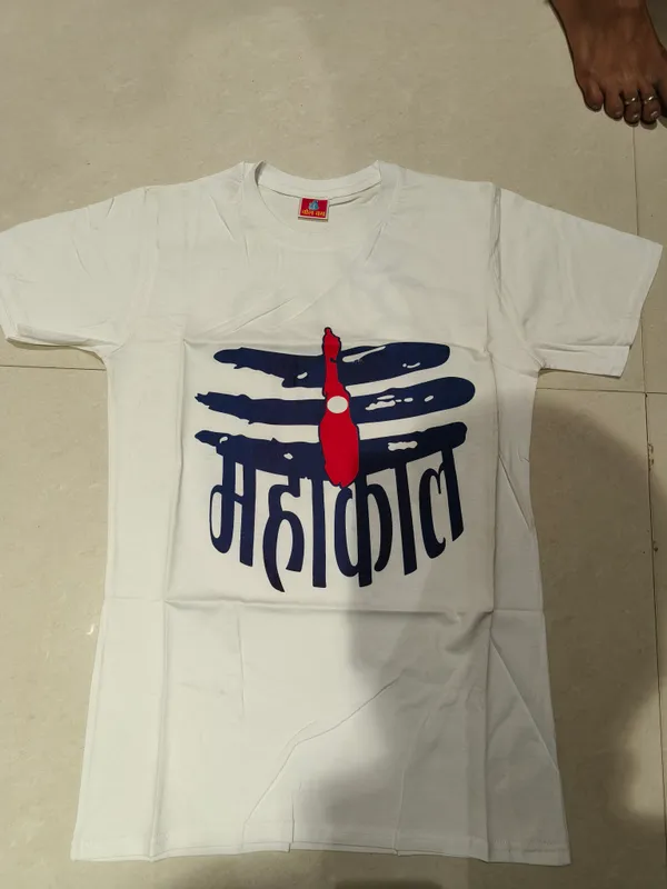 White_Graphic_Print_T-Shirt_for_Men