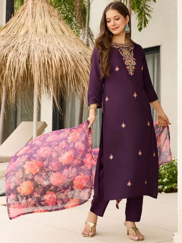 Purple_Embroidered_Straight_Kurta_Set_With_Floral_Dupatta_For_Women