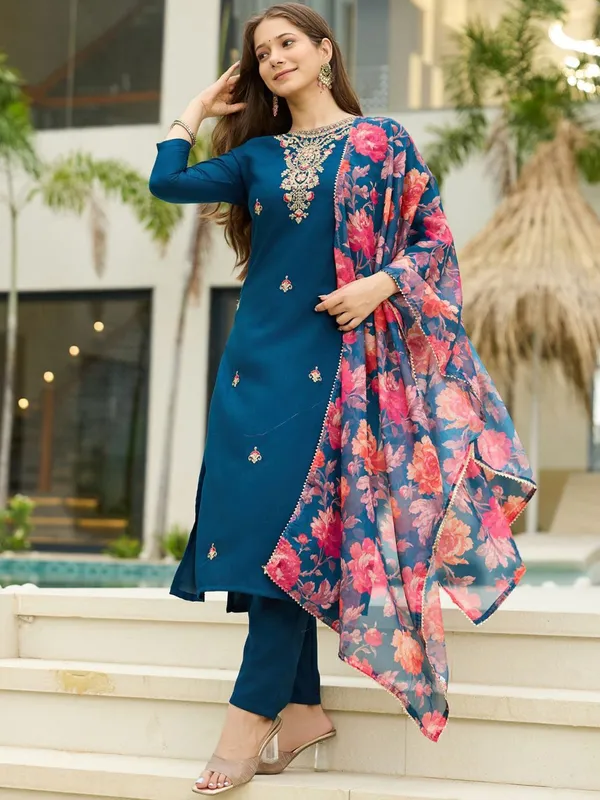 Blue_Embroidered_Straight_Kurta_Set_For_Women