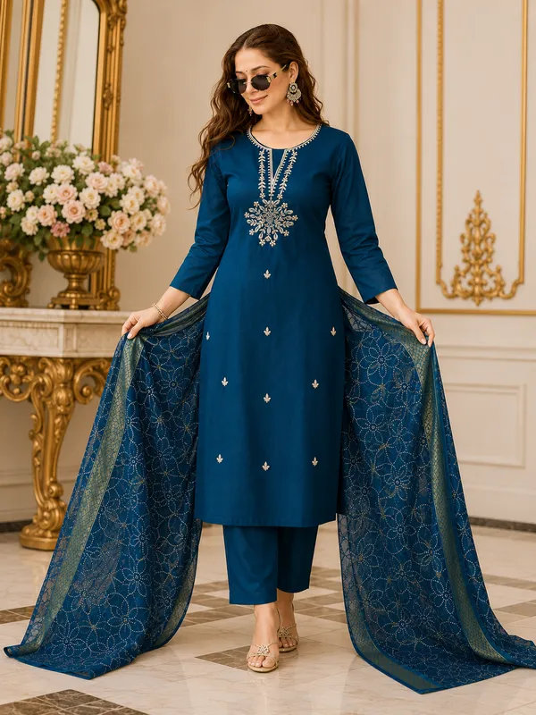 Navy_Blue_Embroidered_Straight_Kurta_Set_For_Women