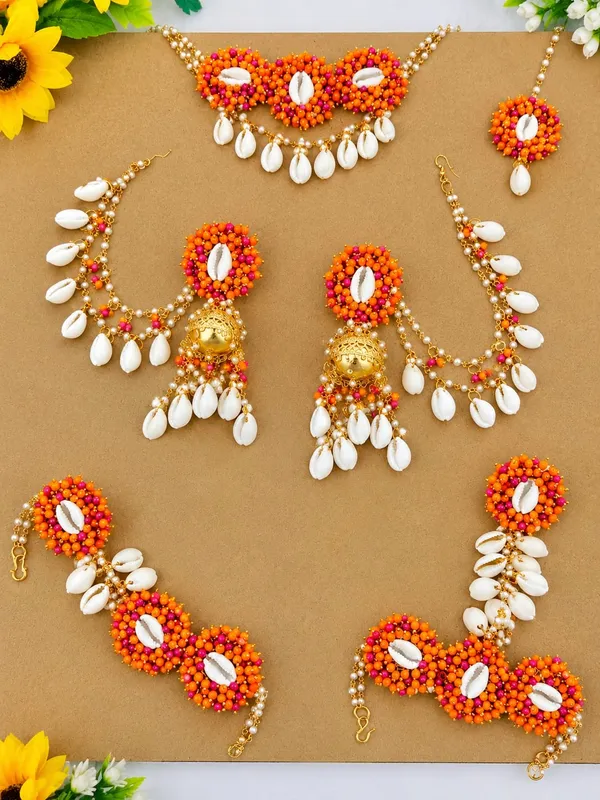 Orange_Beaded_Shell_Jewellery_Set_For_Women