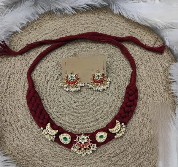 Maroon_Thread_Traditional_Necklace_Set_For_Women