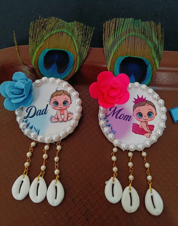 baby_shower_mom_dad_broches