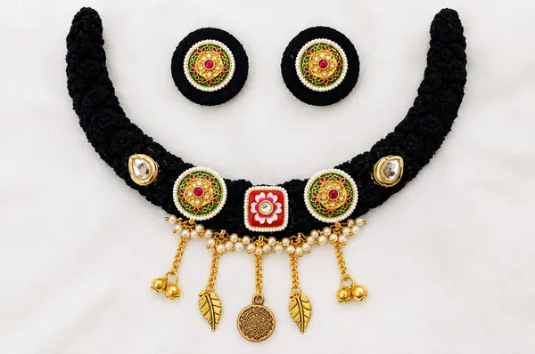 Black_Embroidered_Choker_Necklace_Set_for_Women
