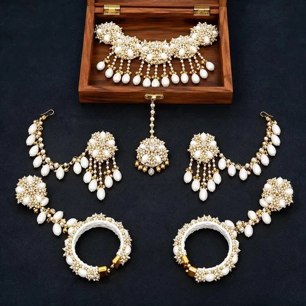 Pearl_Floral_Bridal_Haldi__Jewellery_Set_For_Women