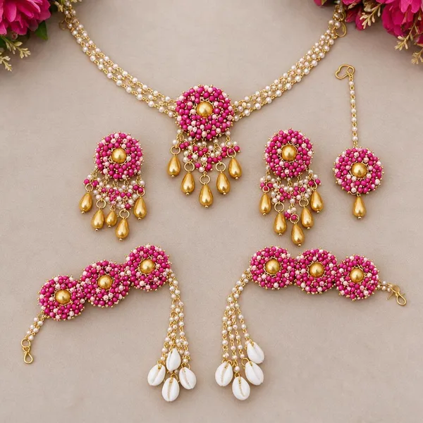 Pink_Beaded_Bridal_Jewellery_Set_For_Women