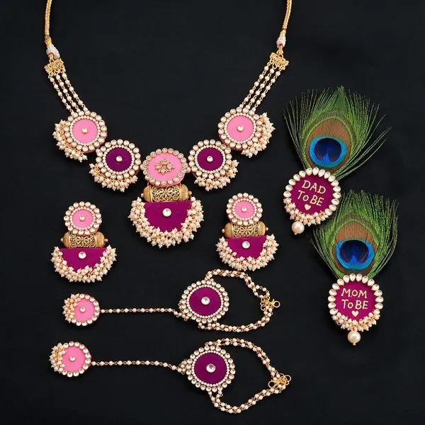 Pink_Pearl_Embellished_Traditional_Baby_Shower_Jewellery_Set_For_Women