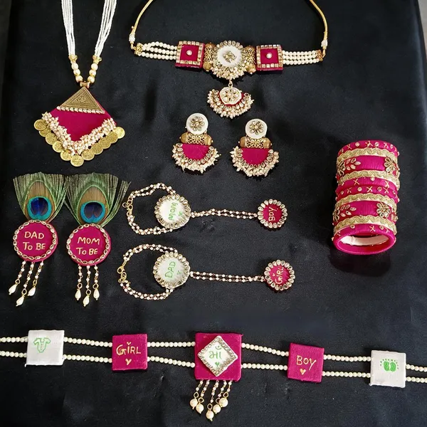 Pink_Traditional_Baby_Shower_Jewellery_Set_For_Women